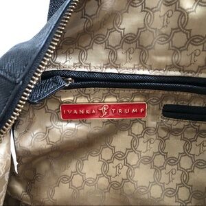 IVANKA TRUMP PURSE